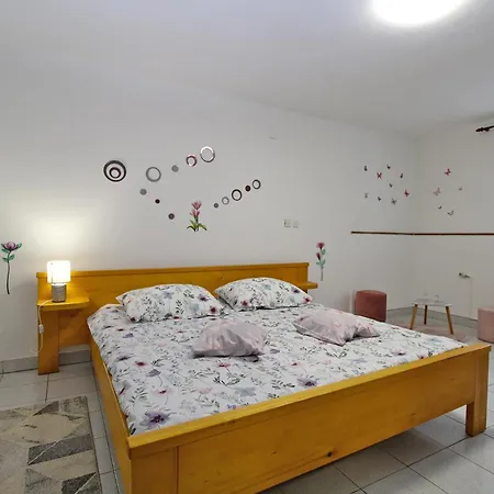 公寓 Dulijana 2042