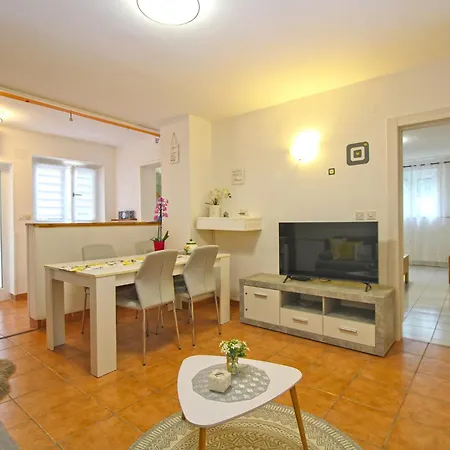 Διαμέρισμα Dulijana 2042