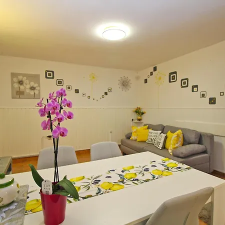 Appartamento Dulijana 2042 Pola