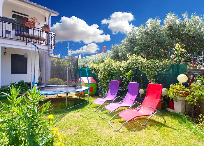 Dulijana 2042 Lejlighed