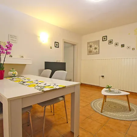 Apartamento Dulijana 2042